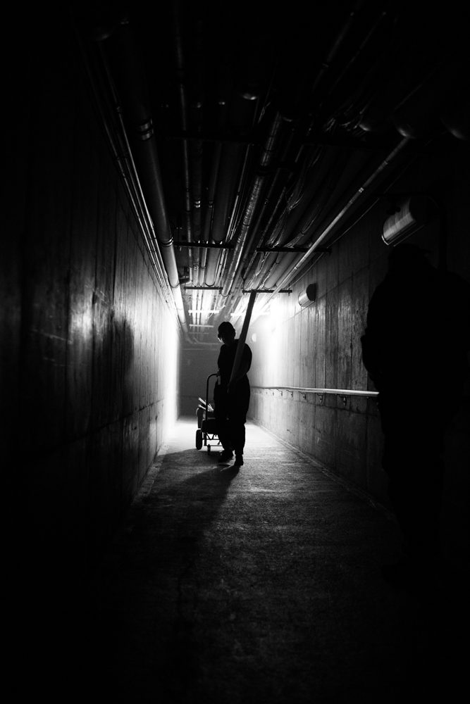 Behind the scenes on the Sapient_2.021 set